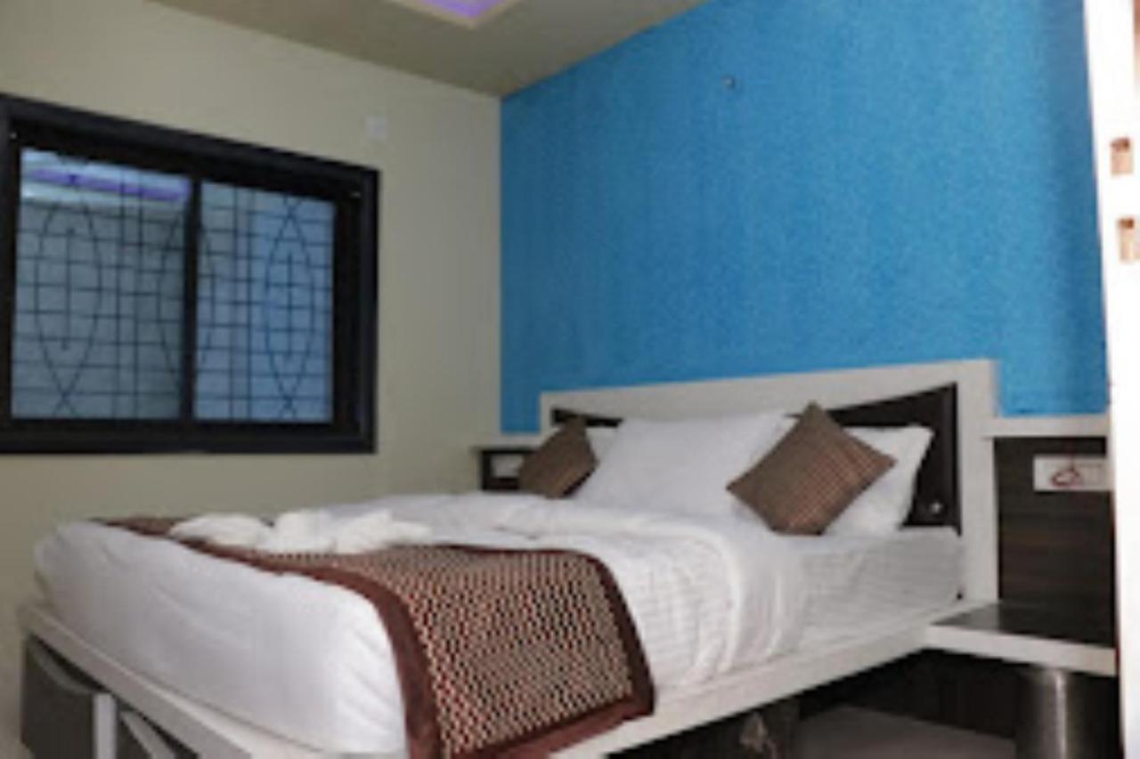 Hotel Sainath, Chhindwara Ngoại thất bức ảnh