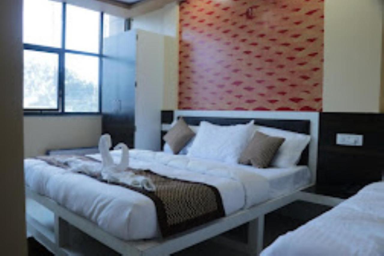 Hotel Sainath, Chhindwara Ngoại thất bức ảnh