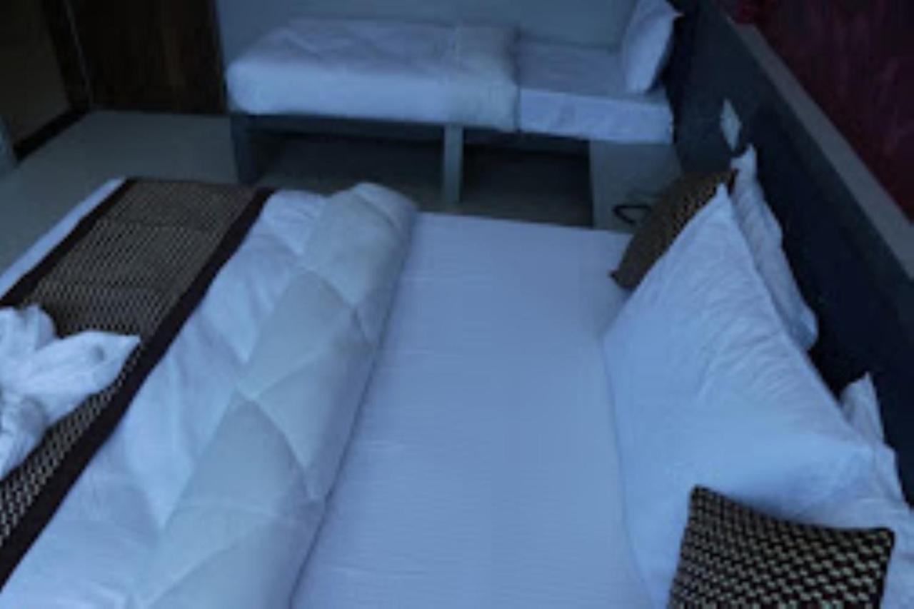 Hotel Sainath, Chhindwara Ngoại thất bức ảnh